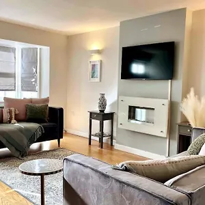 3bed House With Parking Short Walk To Centre Bath