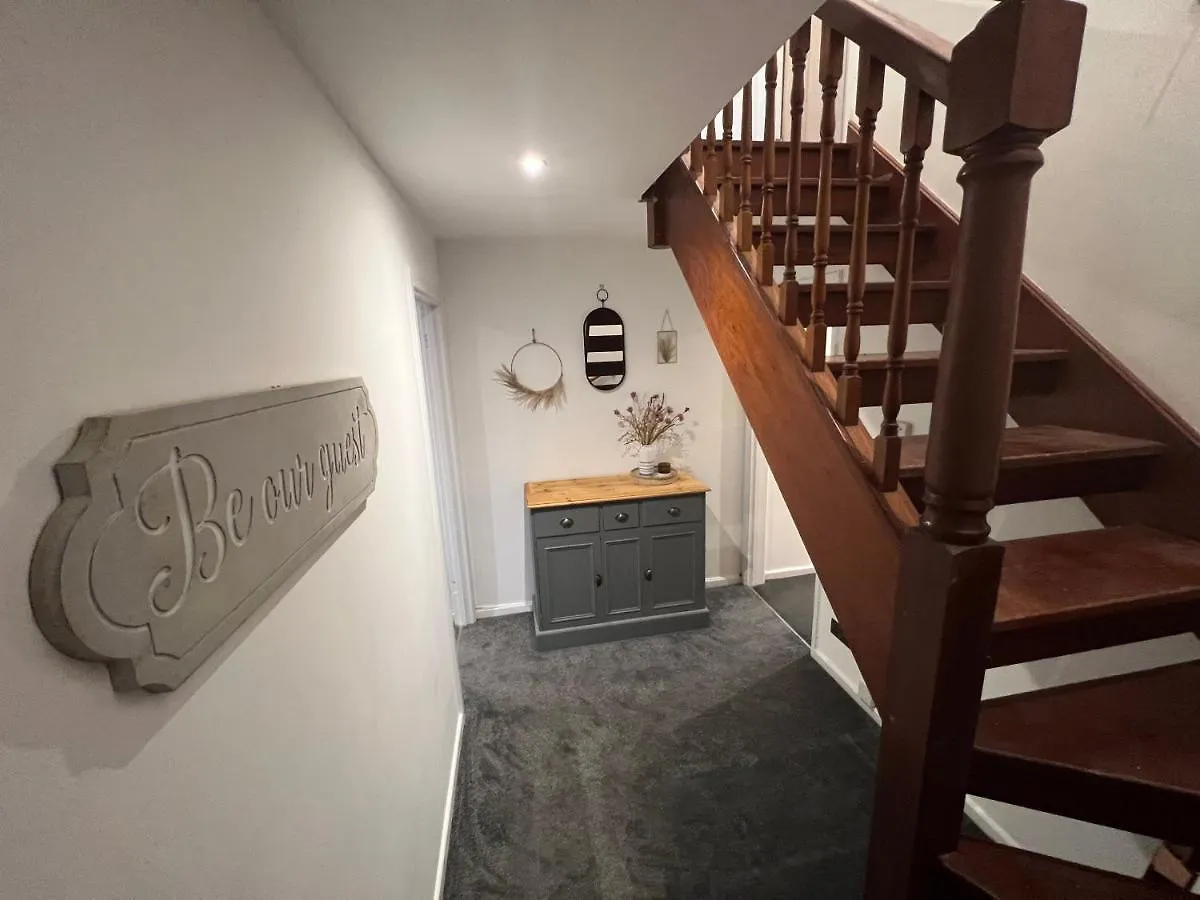 House Sleeps 8. 2Bedrooms & Sofa Beds In Sitting Room Bath Velká Británie
